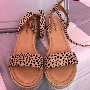 Brand new never worn sandals